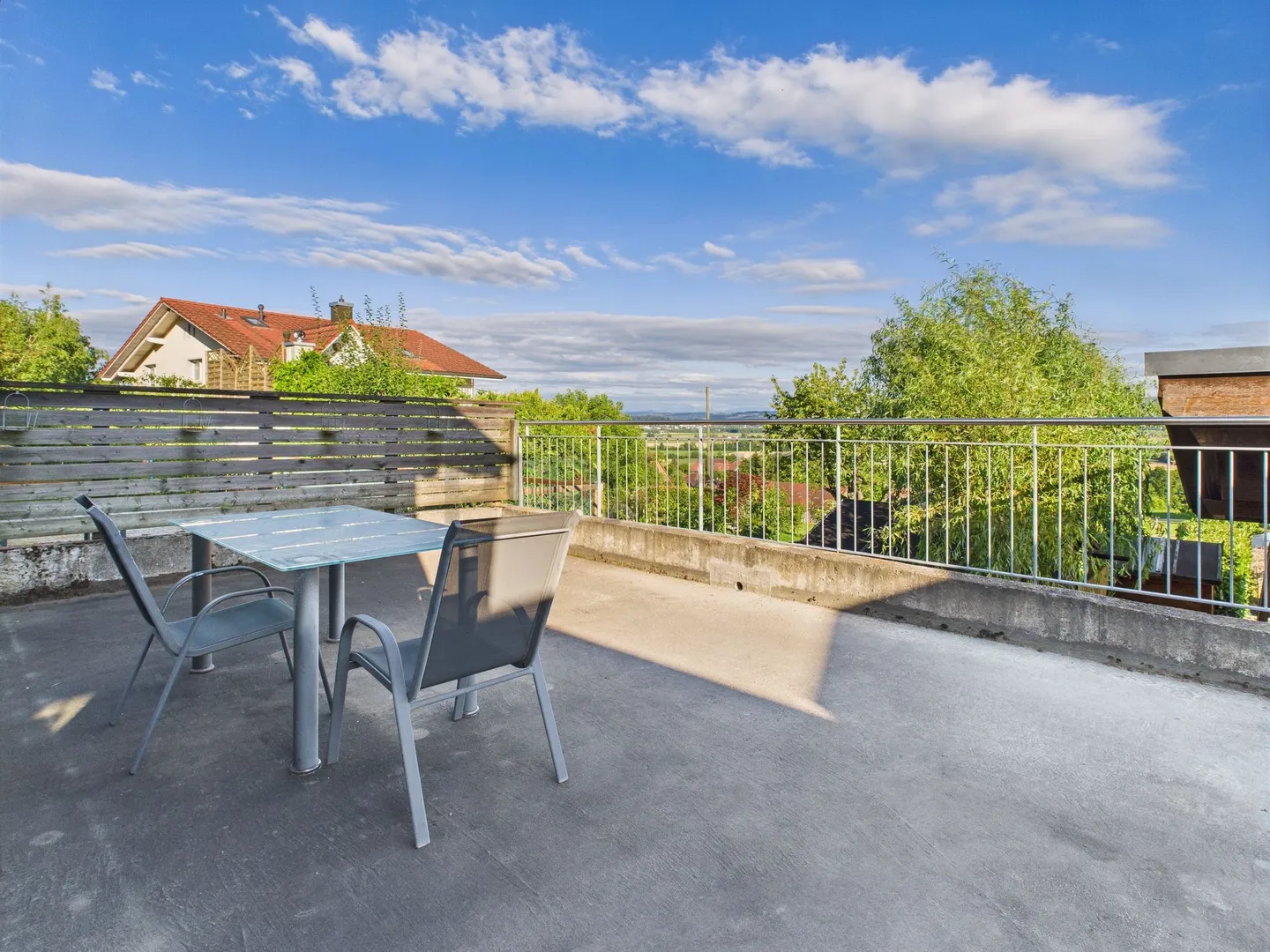 Charming Single-Family Home in Jens, Canton BE - Photo 10 of 12