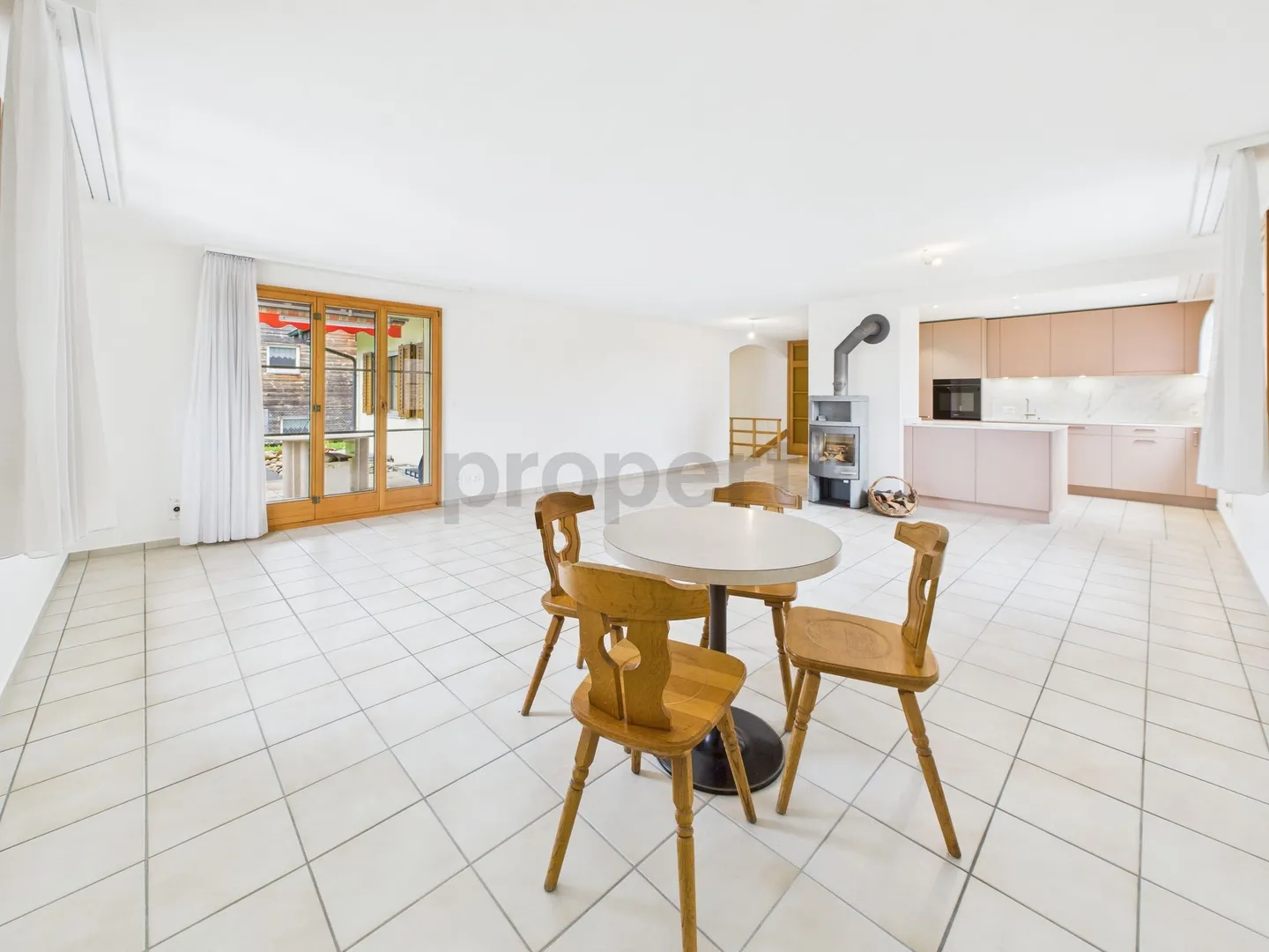 Exklusives Einfamilienhaus in Oberramsern - Photo 1 of 12