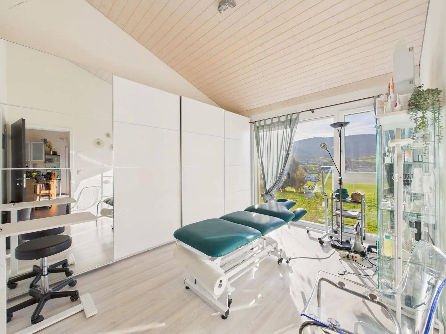 Un logement moderne dans un cadre idyllique - Appartement de 3.5 pièces à Le Mouret - Foto 6 von 11