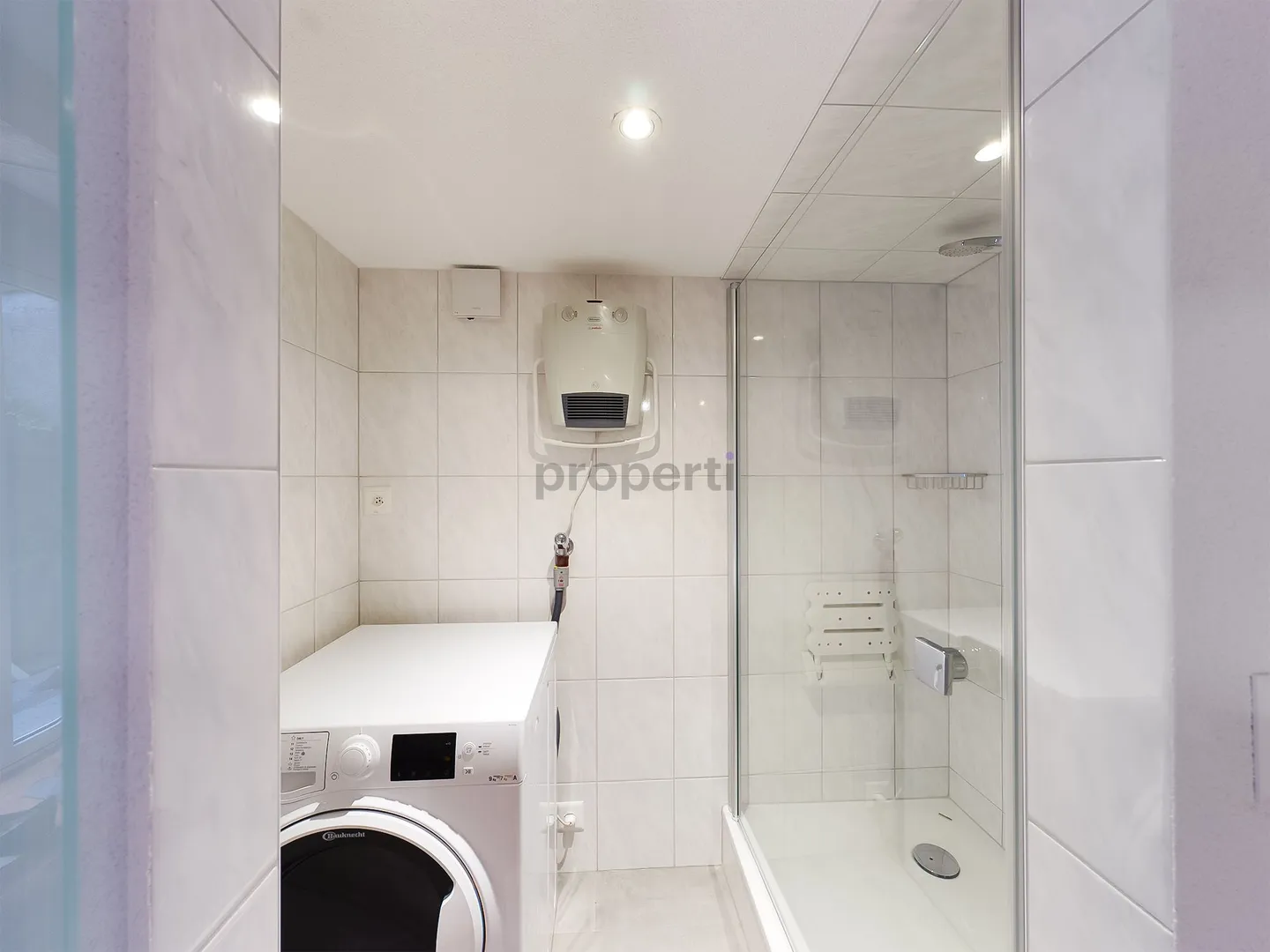 Modern 4.5-room maisonette apartment with stylish ambiance in Sisseln - Photo 11 of 12