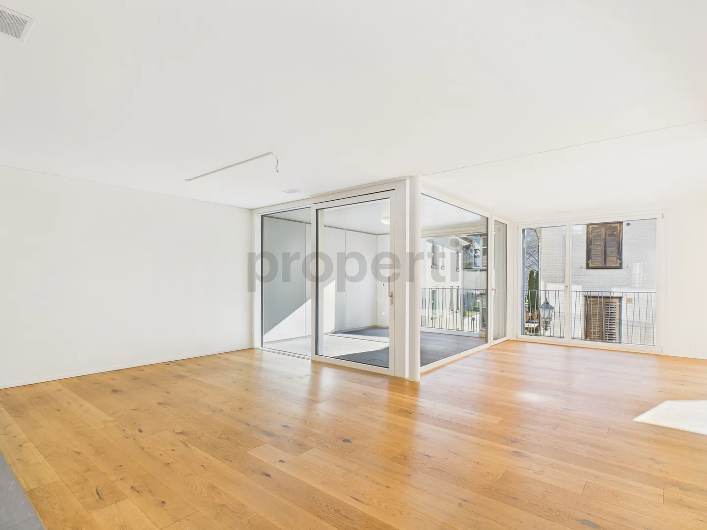 Appartamento moderno di 3,5 locali sul lago di Lucerna a Brunnen SZ - Foto 2 di 11