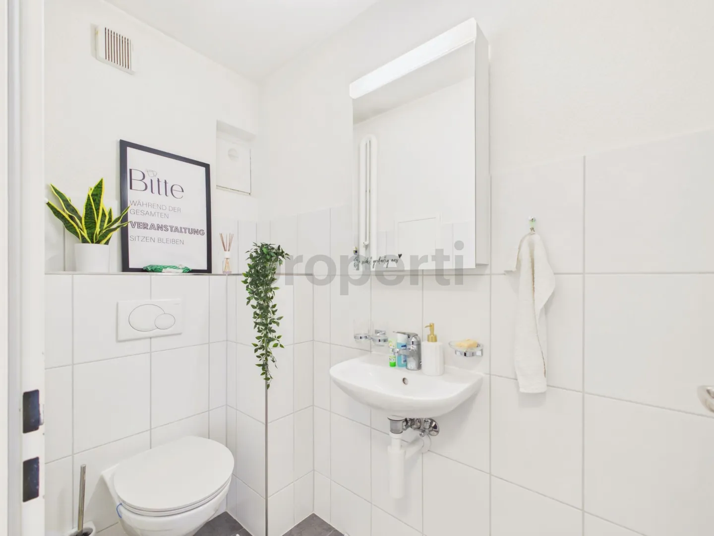 Modern 4.5-Room Apartment with Garden, Riedholz - Photo 10 of 11