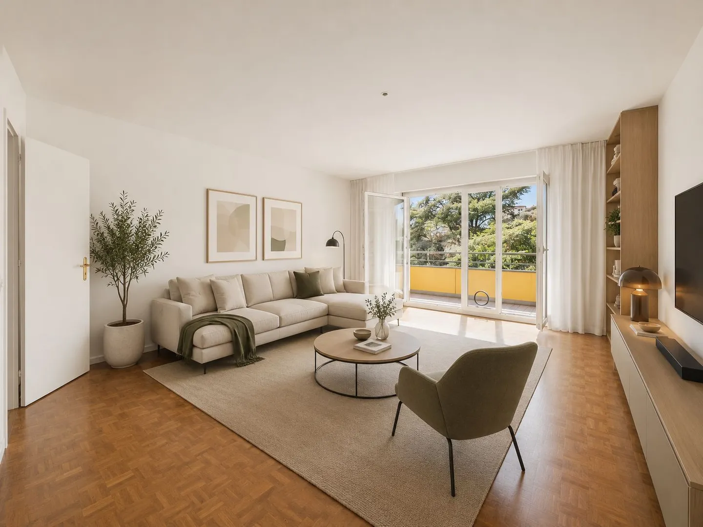 3.5 large rooms, large sunny balcony and a stone's throw from the lake (primary or secondary residence) - Photo 2 of 11