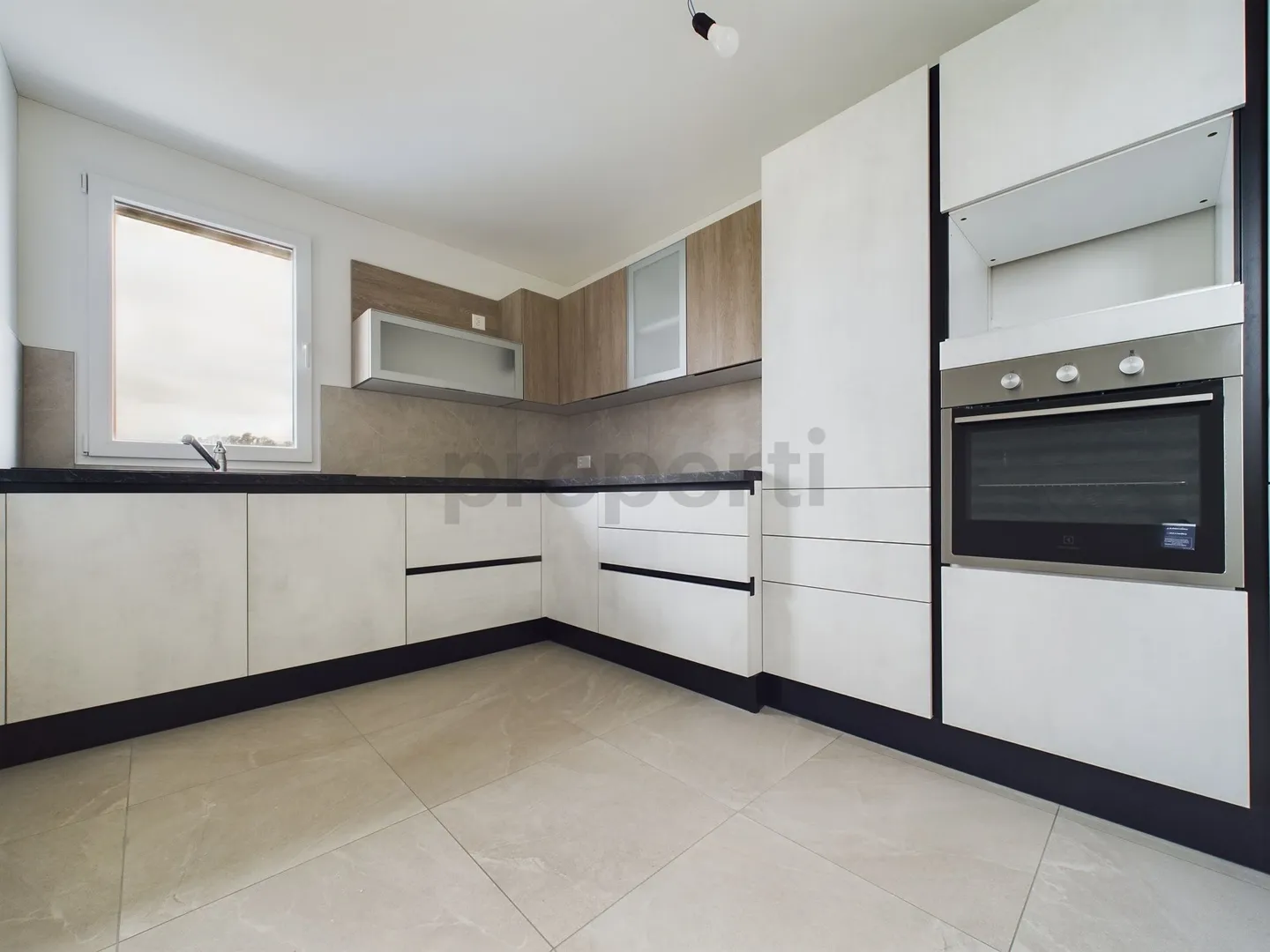 Appartement de 4,5 pièces avec vue dans un bâtiment neuf à Stabio - Photo 4 sur 11