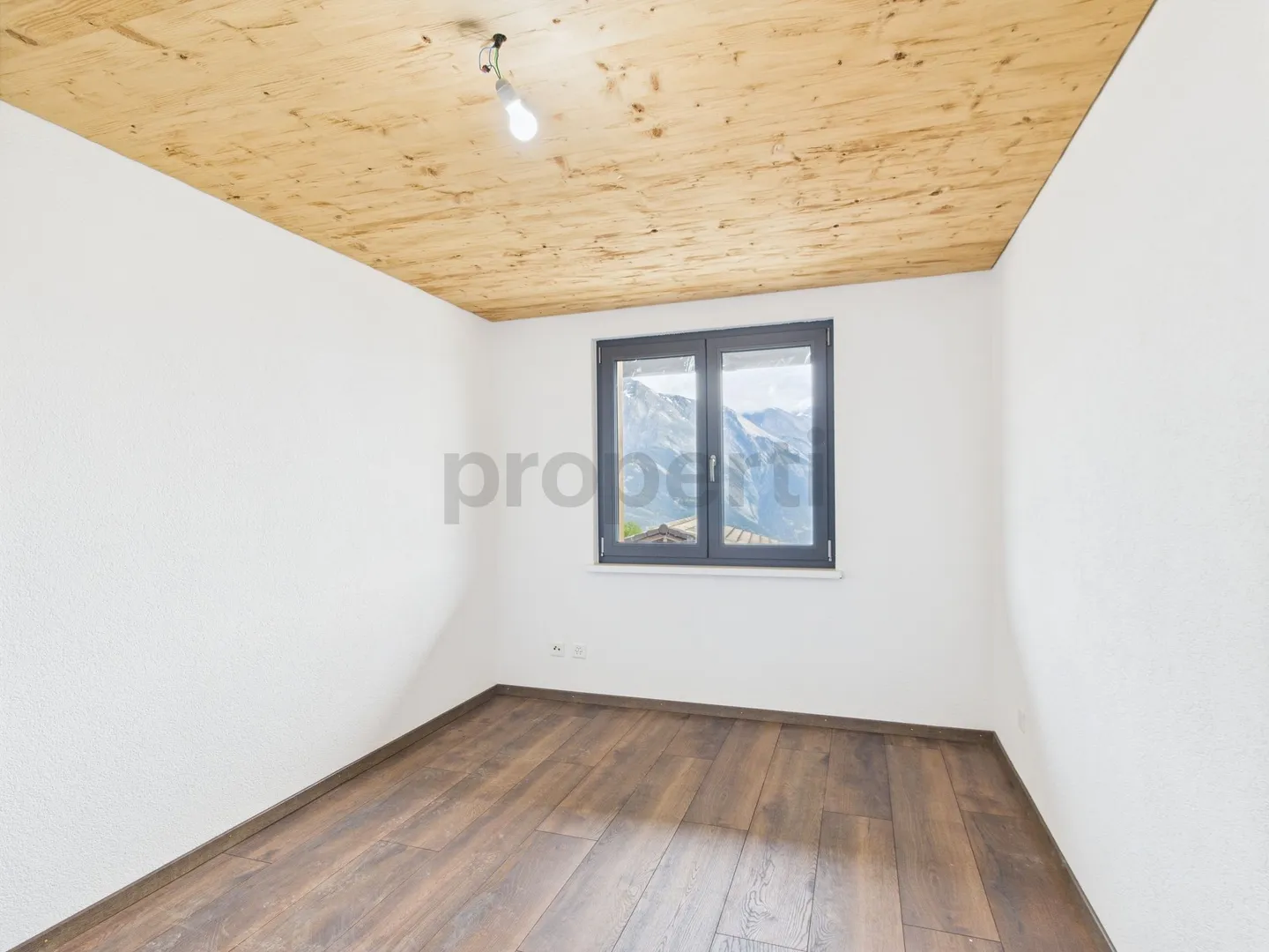 Traumchalet + Grundstück in Nendaz, VS - Ein einzigartiges Wohnerlebnis in den Schweizer Alpen - Foto 7 von 13