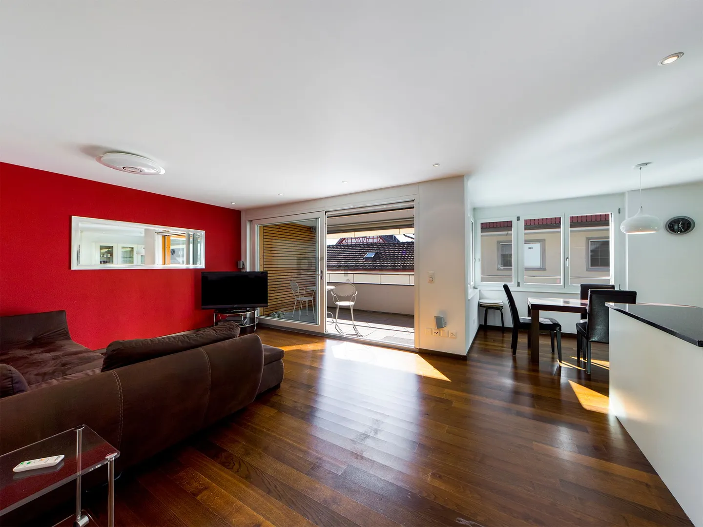 Appartement meublé avec 3,5 pièces à ZH - Charmant et central dans le meilleur emplacement - Photo 1 sur 10