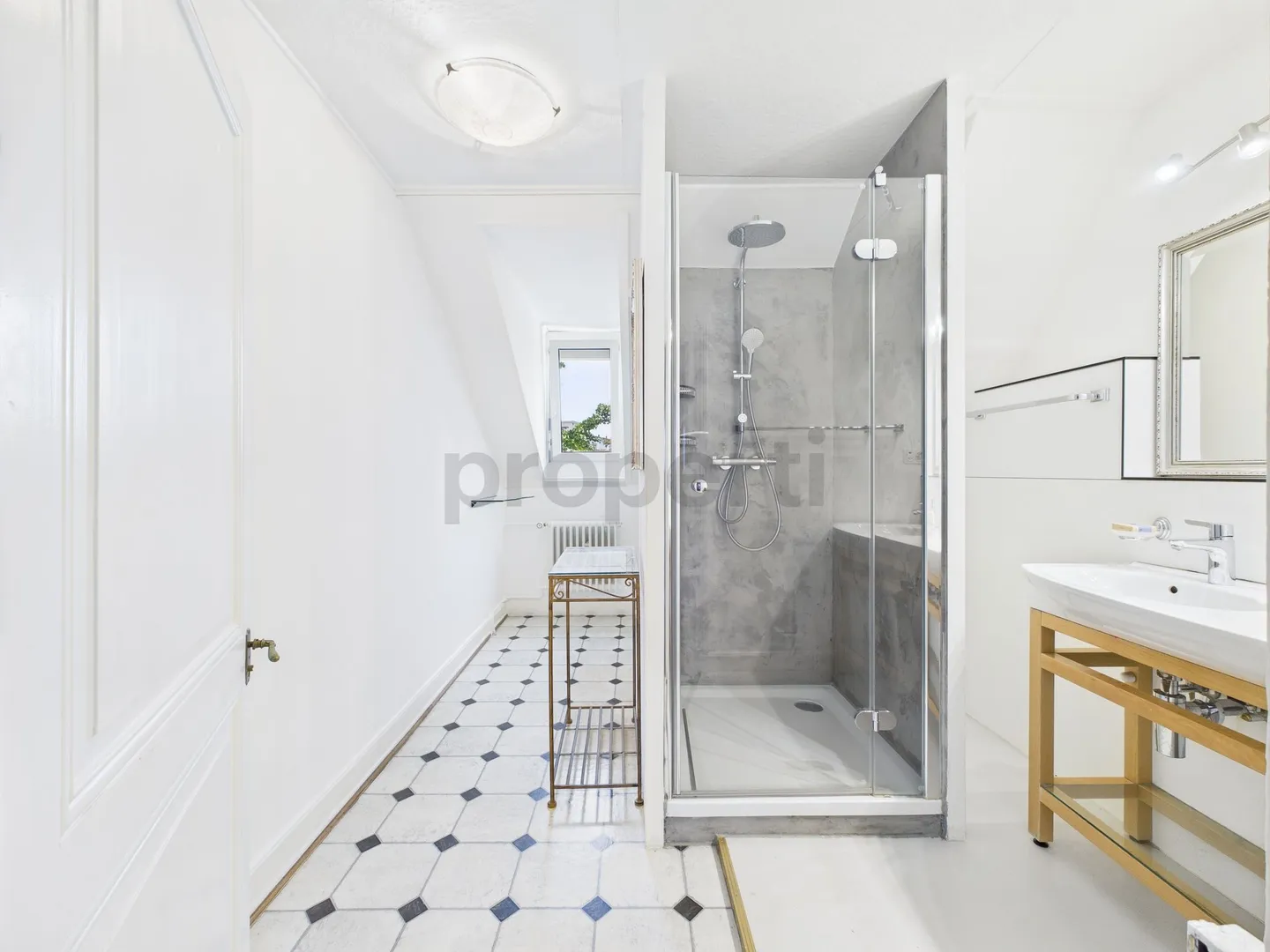 Charming 7-room apartment in the heart of Basel - Photo 8 of 13