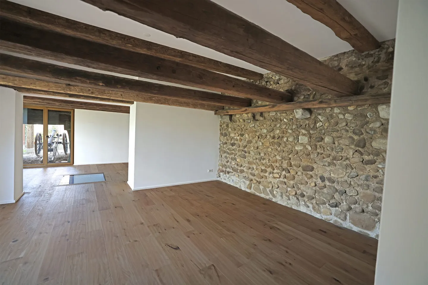 Appartamento con terrazza da sogno e stile moderno a Steckborn, Canton TG - Foto 2 di 13