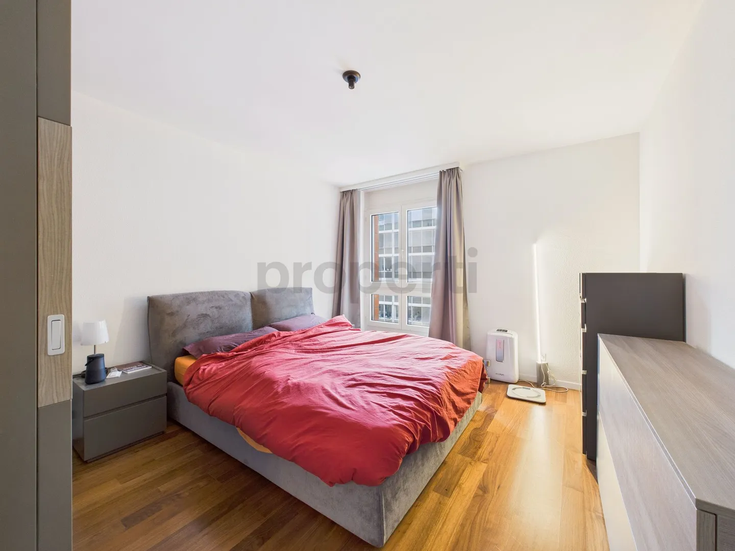 Elegant Furnished Apartment in Zurich - Photo 7 of 9