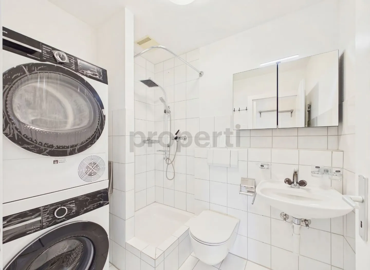 RISERVATO - Foto 7 di 9