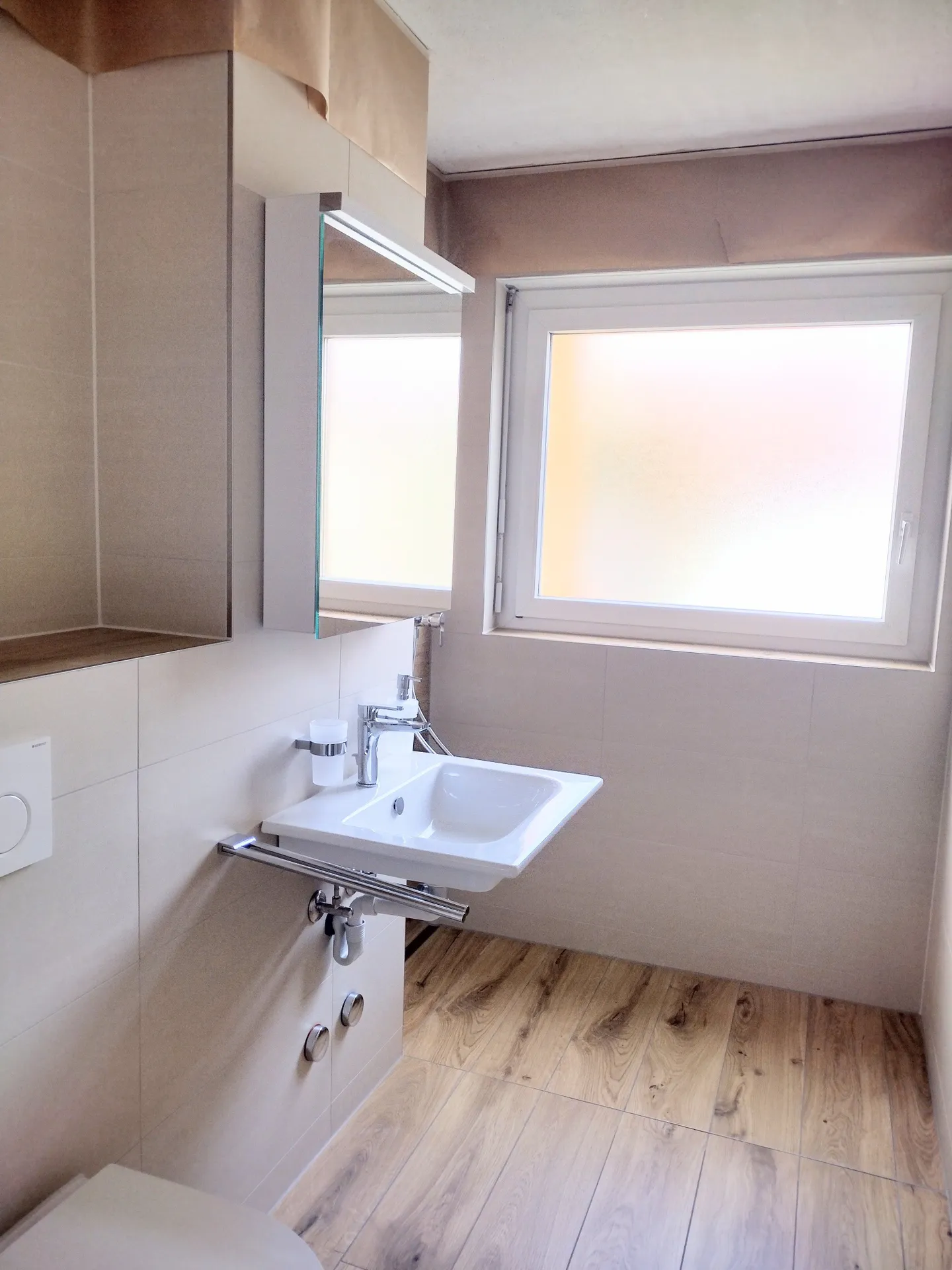 Appartement de jardin 3.5 pièces récemment rénové et central à Uster - Photo 6 sur 8