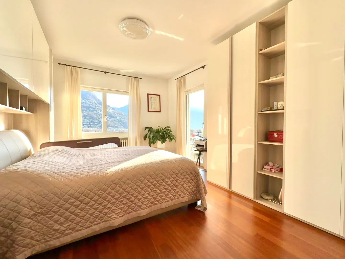 Villa Soleggiata con Vista Mozzafiato - Foto 6 di 13