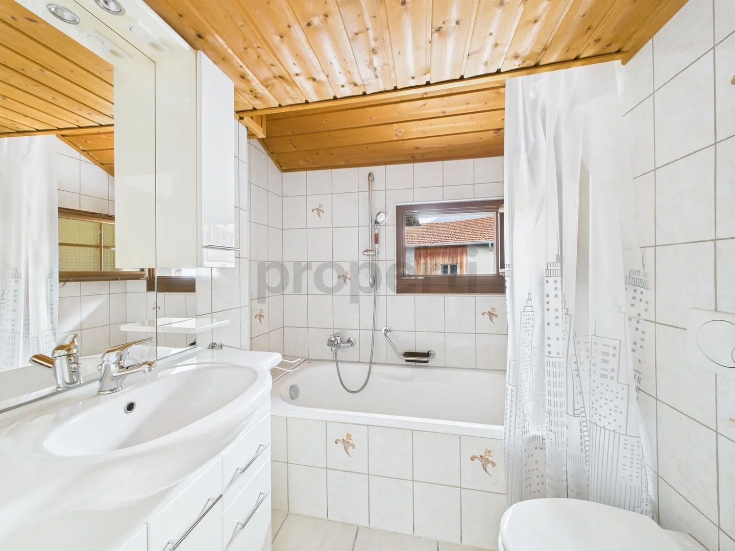 Spacious 4-room apartment in Niedergesteln, Canton VS - Photo 10 of 11