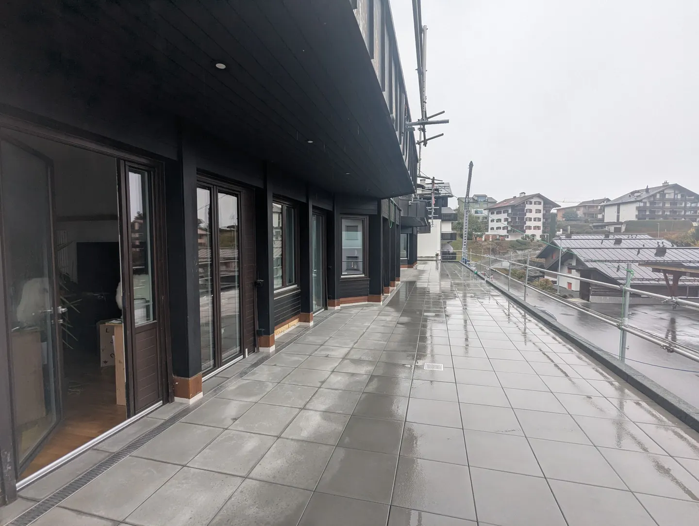 Spacious sun terrace, freshly renovated bathroom & additional sleeping gallery! - Photo 7 of 10