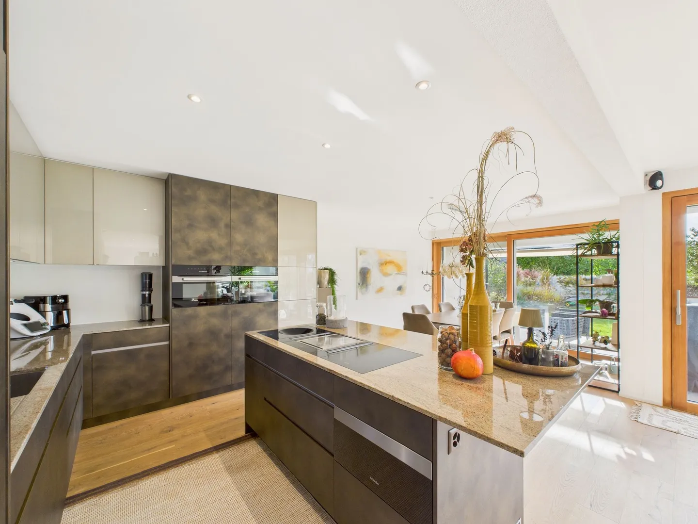 Villa contigua moderna e di alta gamma a Portalban, FR - Ideale per famiglie - Foto 5 di 13