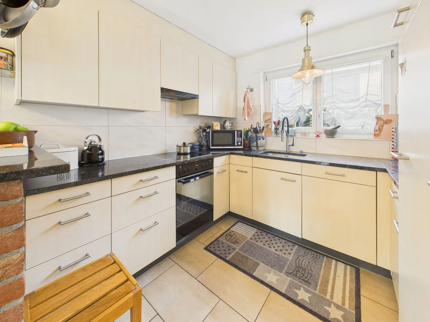 Willkommen in Ihrem neuen Zuhause in Pfyn: Ideal für Familie und Pendler - Foto 4 von 13