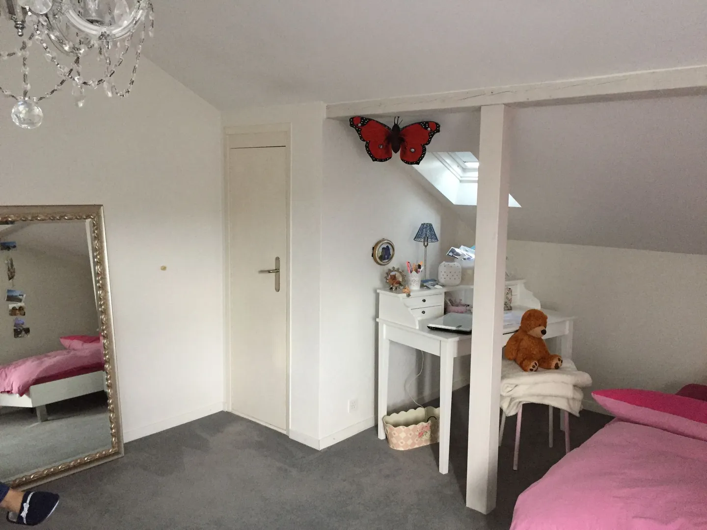 Charmante appartement sous les combles de 2,5 pièces à Lyss - Photo 5 sur 8