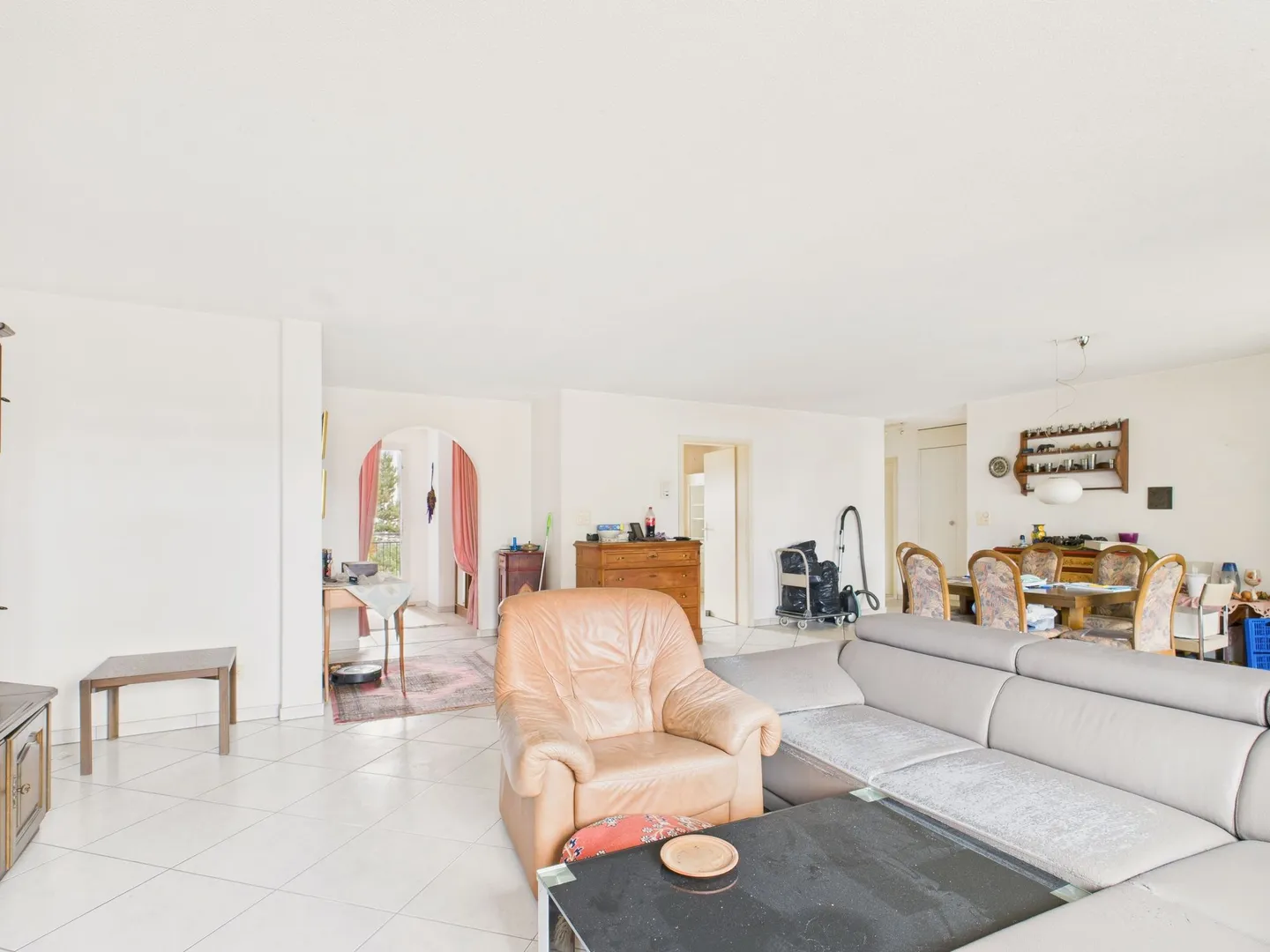 Grosszuegige 3.5-Zimmer-Wohnung mit Balkon, Zuzwil - Photo 2 of 11