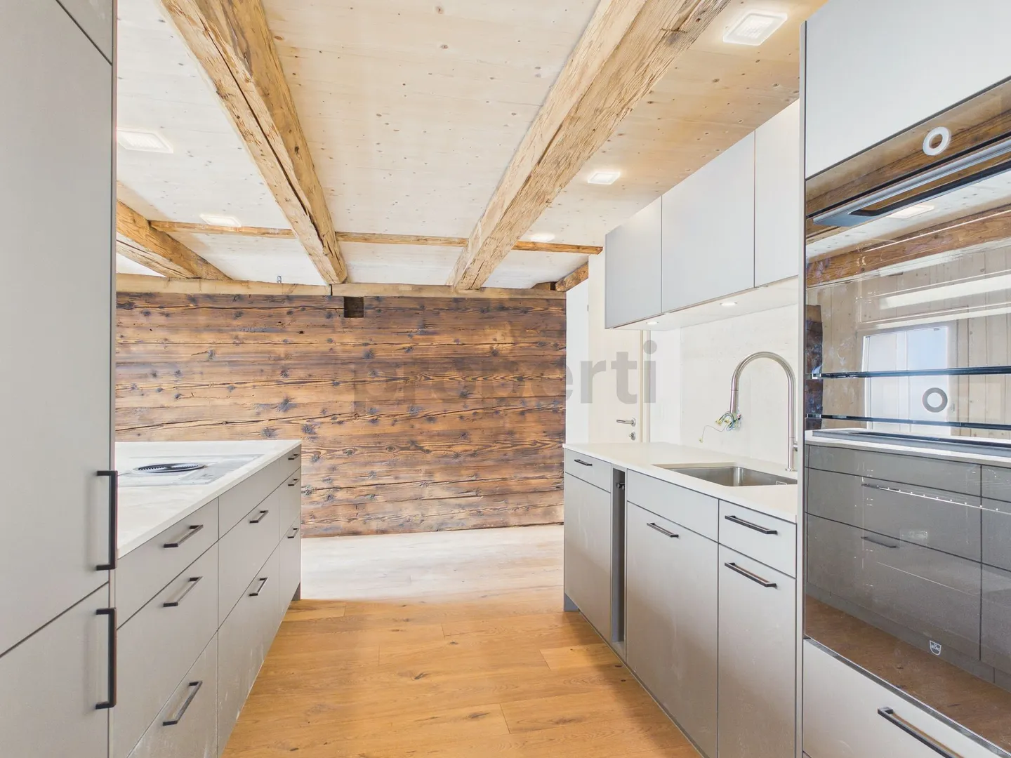 Newly renovated 7-room maisonette with generous layout, Ennetbürgen - Photo 5 of 13