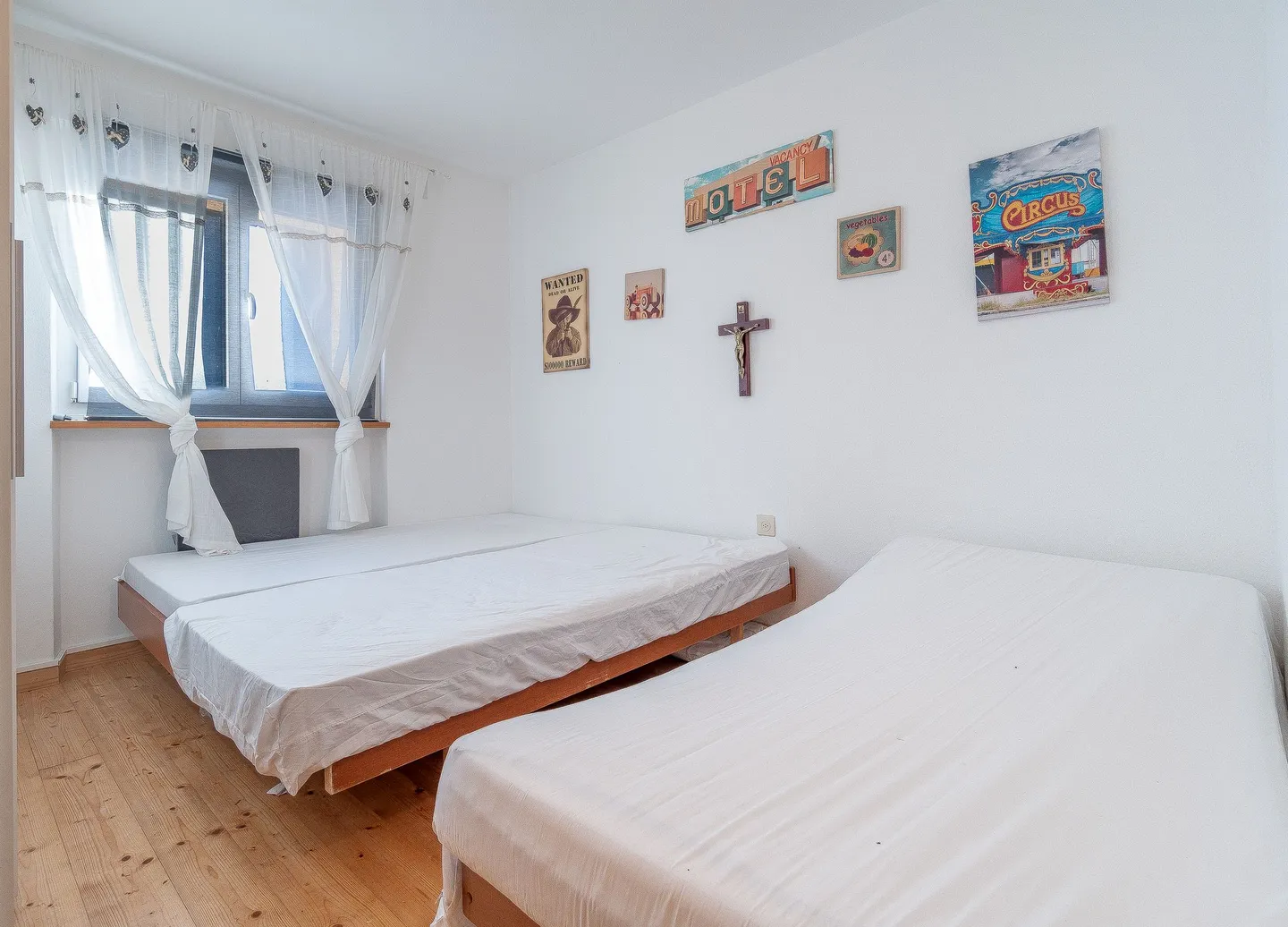 Maison de Vacances de Rêve : Charmant Chalet avec 7,5 Chambres dans la Calanca - Photo 4 sur 11