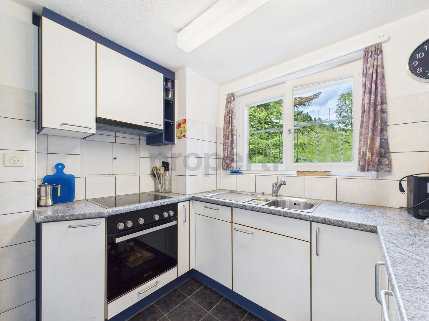 Your Retreat in the Mountains - 5.5 Room Single-Family House in Safien Platz - Photo 6 of 12