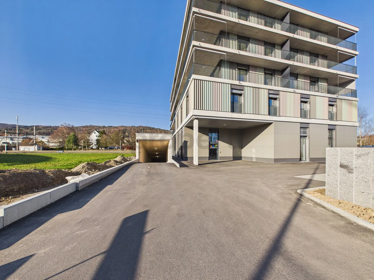 Appartement unique de 4,5 pièces avec design moderne à Buchs - Canton de Zurich - Photo 10 sur 11