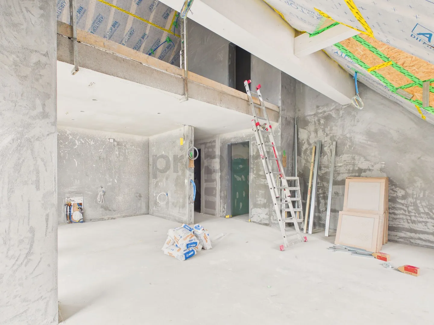 Maisonette moderne avec balcon - Photo 1 sur 8