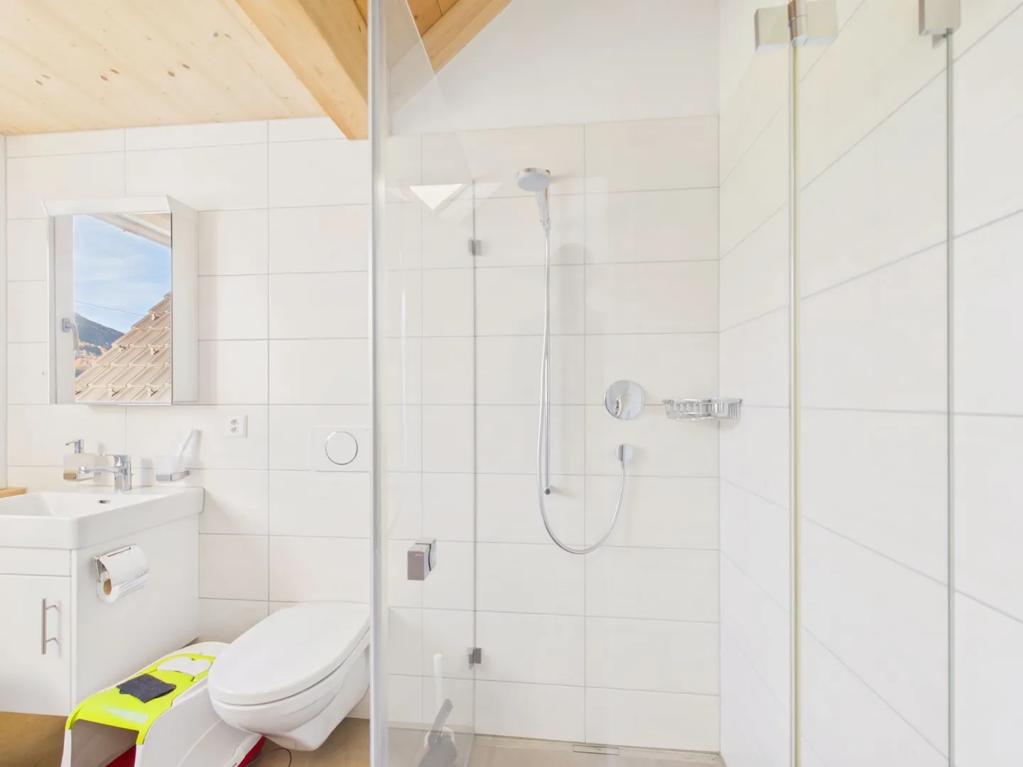 Einzigartige 4.5-Zimmer-Dachwohnung mit Galerie und Weitblick in Kaufdorf - Foto 10 von 12