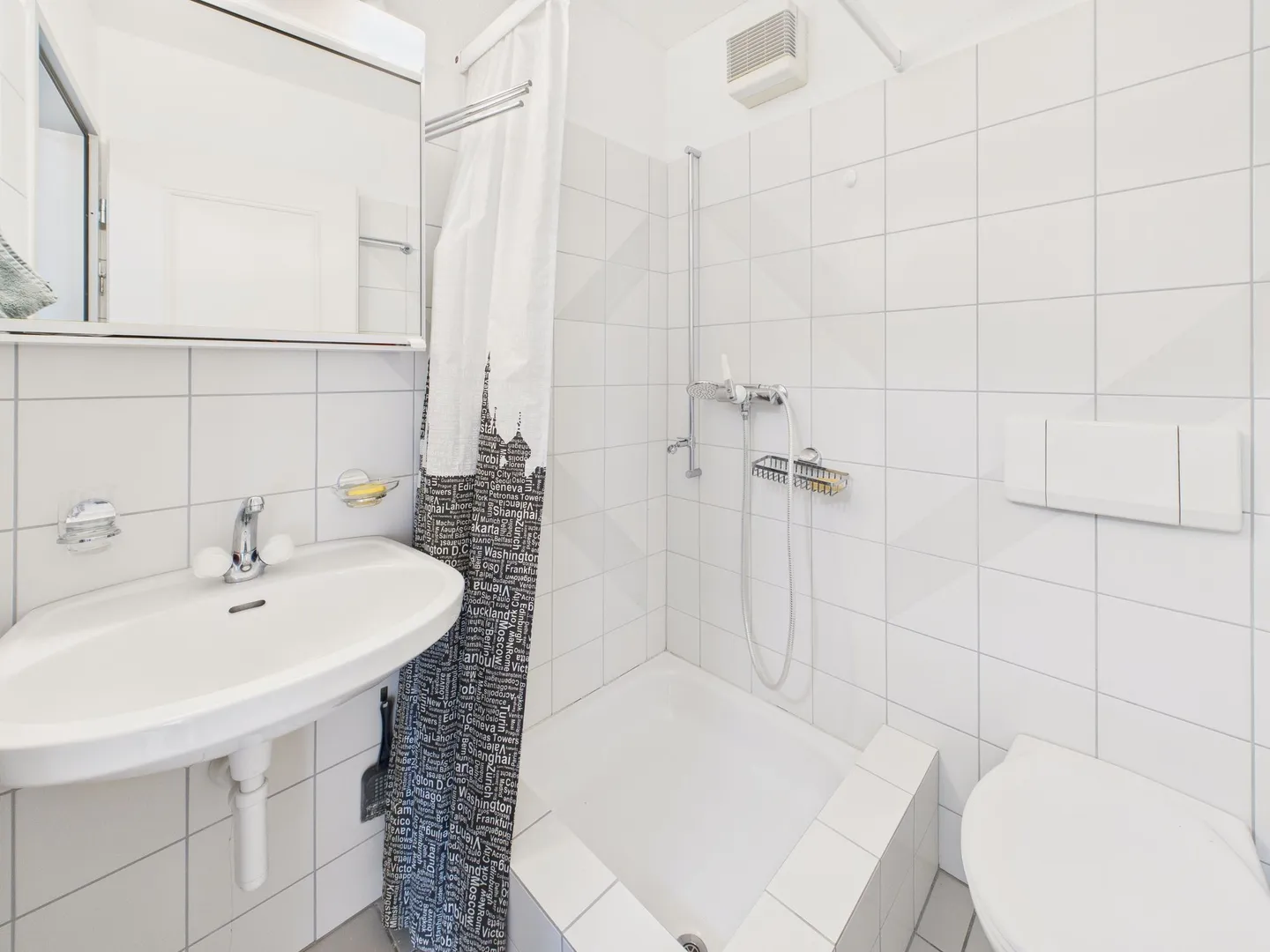 Charming 3.5-room apartment with a view - Photo 7 of 10