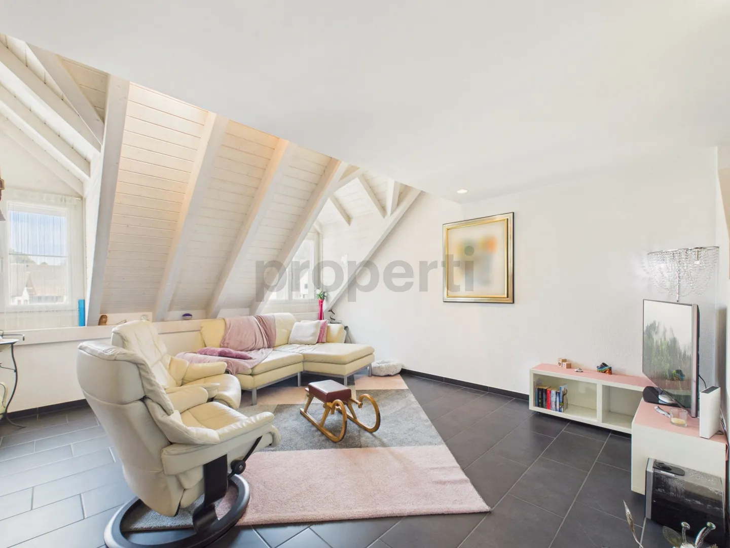 Stilvolle Maisonette in Weiach - Foto 2 von 13