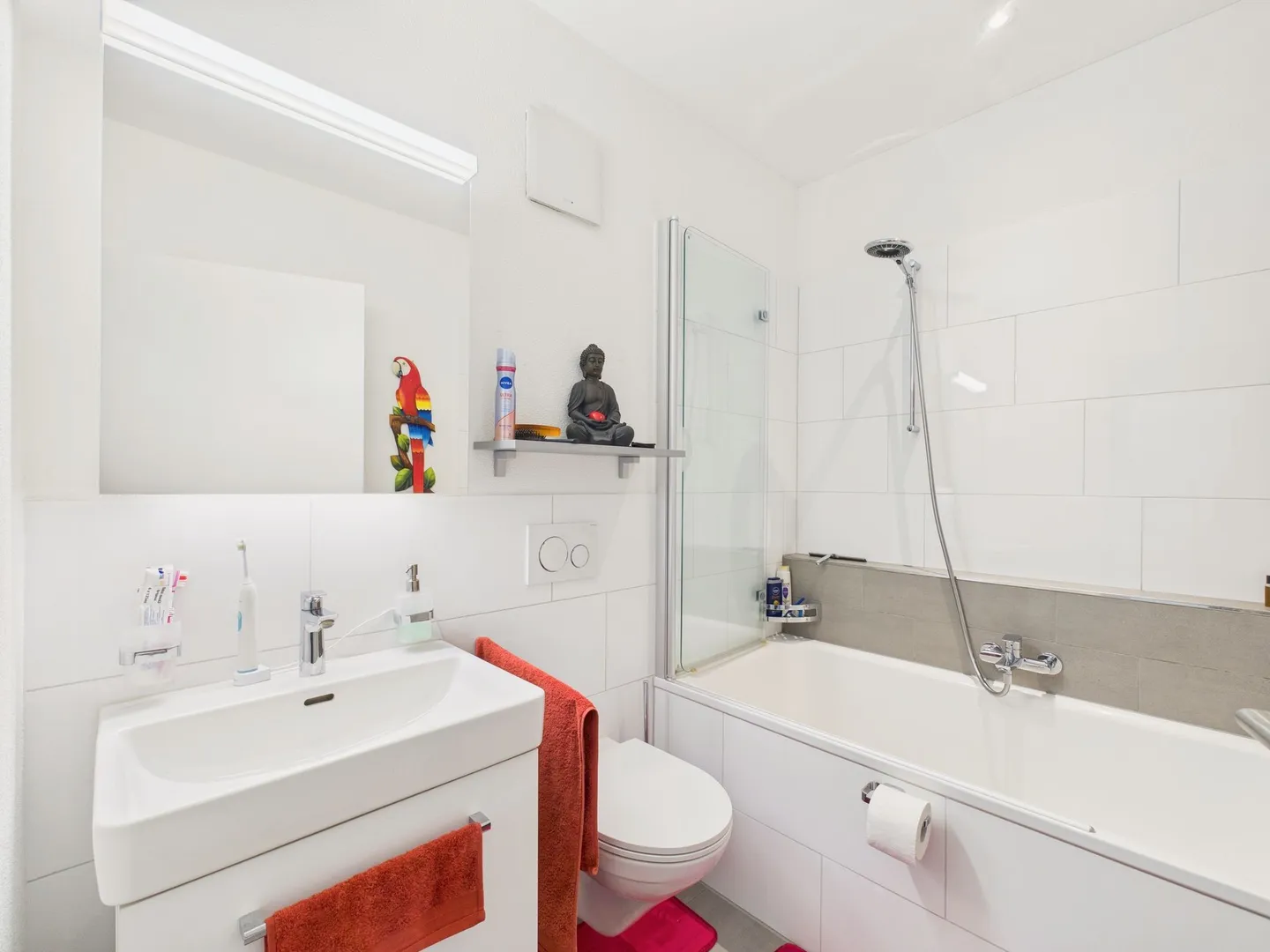 Helle 2.5-Zimmer Wohnung mit grosser Terrasse in Staad - Foto 9 von 13