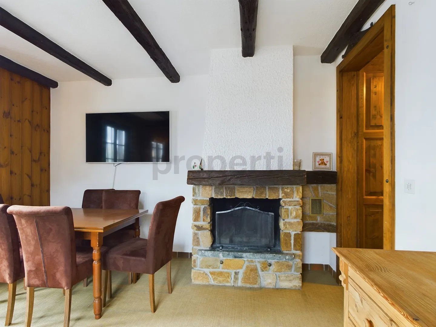 Charming 3.5 room apartment in Morgins - Photo 2 of 13