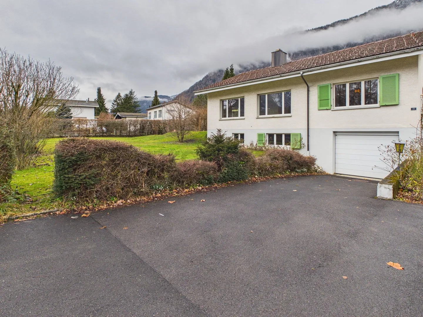 Modernes Familienhaus in Interlaken - Foto 12 von 13