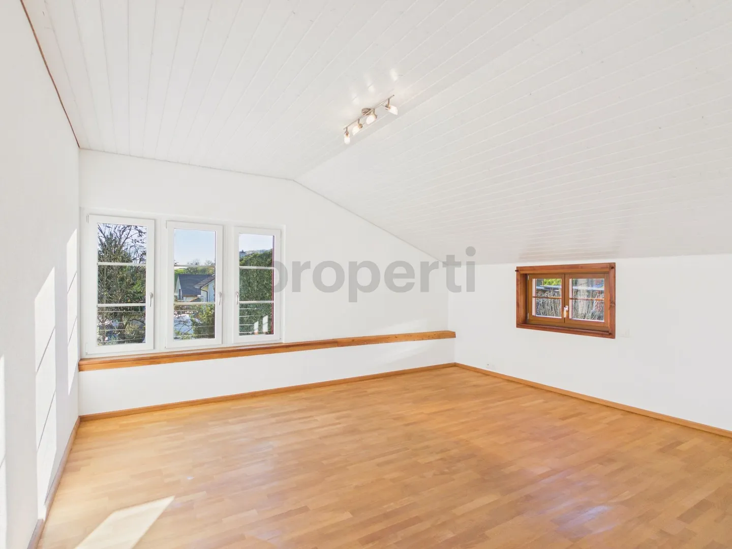 Charming 5.5-Room Apartment in Hemmiken - Photo 6 of 13