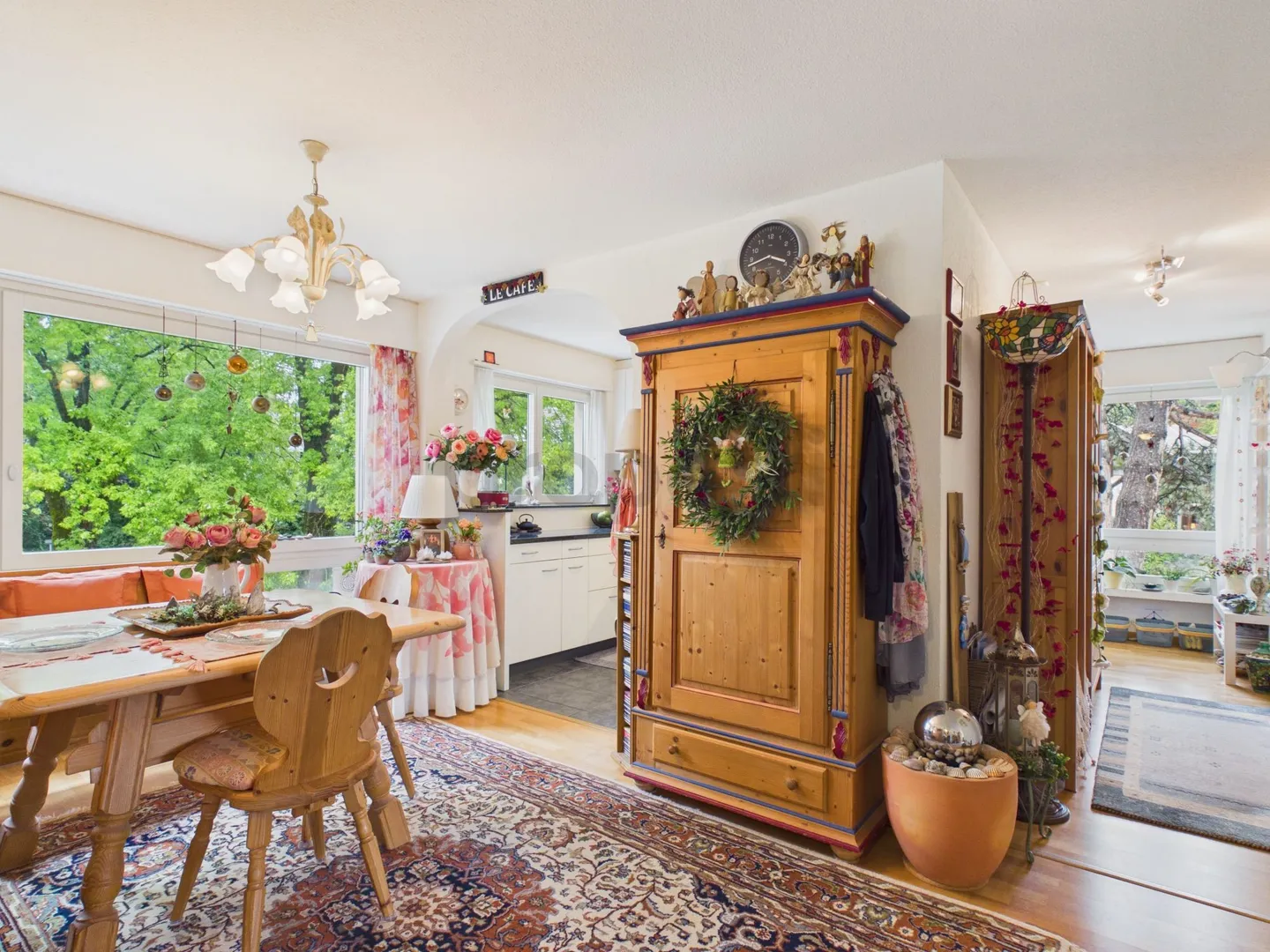 Lichdurchflutete Wohnung mit viel Platz und Weitsicht - Foto 5 von 12