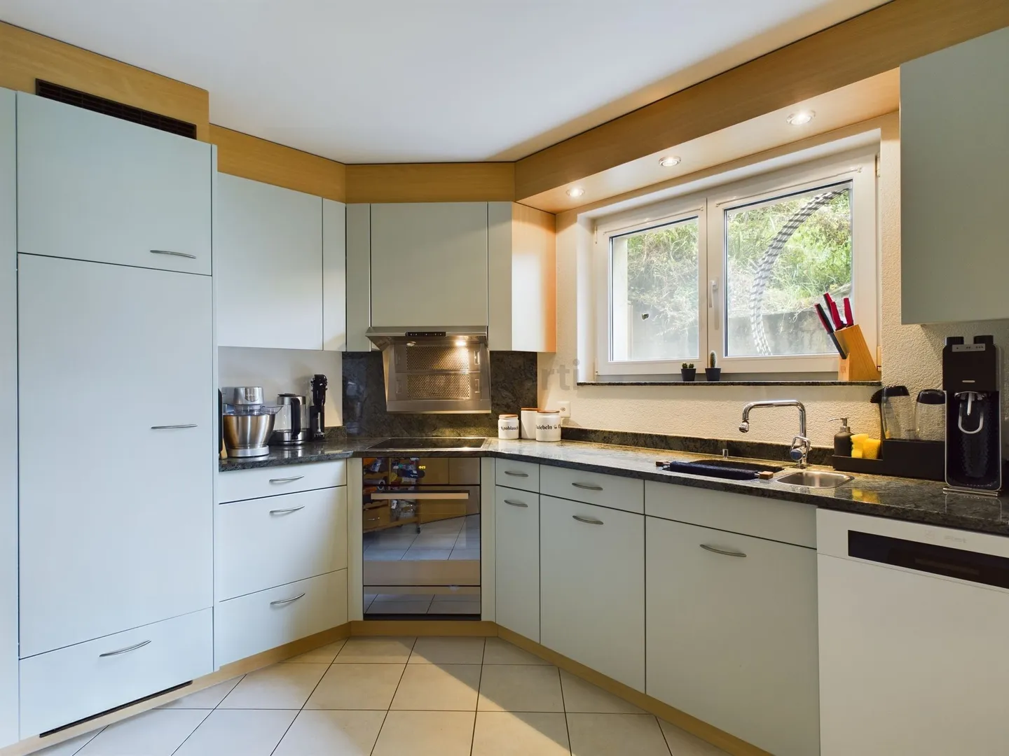 3.5-Room Terrace Apartment with Stunning View in Speicher - Photo 2 of 11