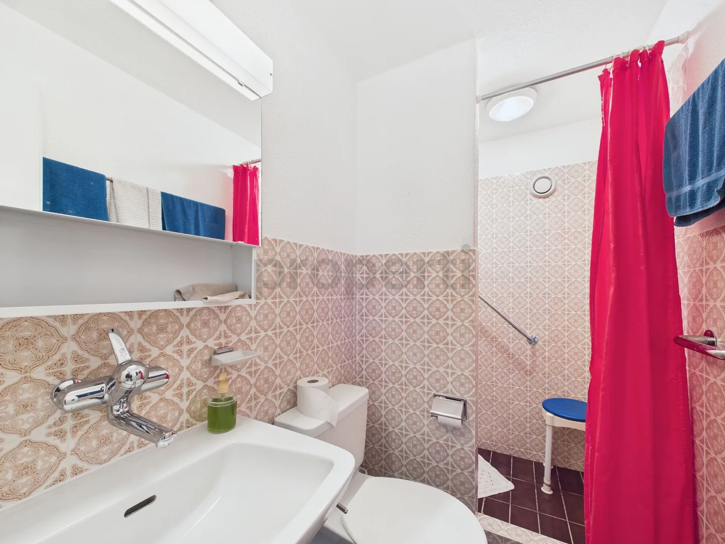 Appartamento con terrazza arredato di 5,5 locali a Wettswil am Albis - Foto 9 di 11