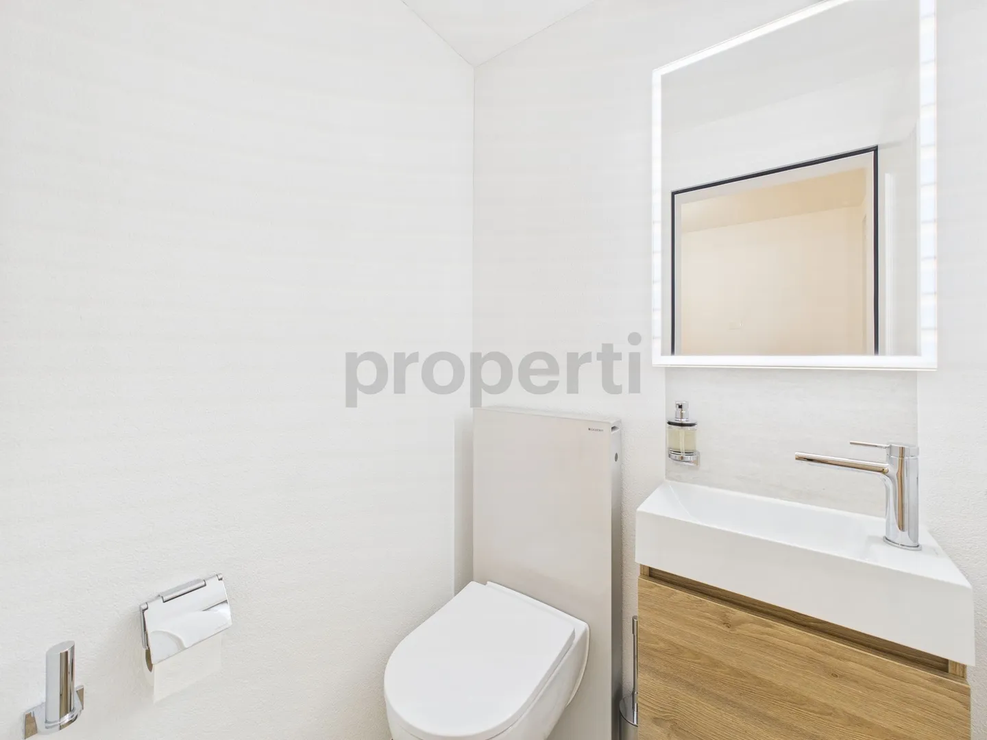 Dreamlike, newly renovated terraced house in Winznau - Photo 9 of 12