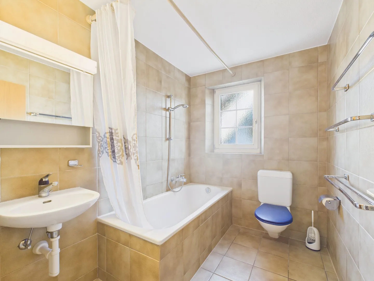 Appartement 3 pièces abordable dans un endroit calme au bord du ruisseau à Brislach - Photo 8 sur 12