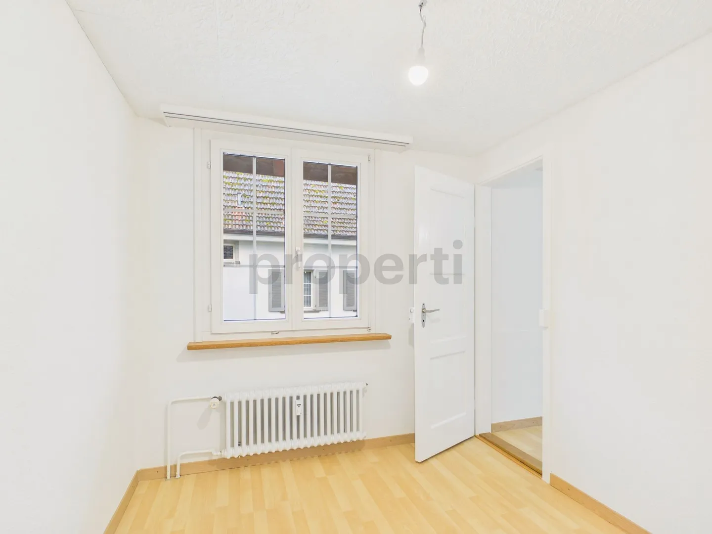 Maison de ville rénovée de 6 pièces avec grand espace de cave, Ermatingen - Photo 6 sur 11