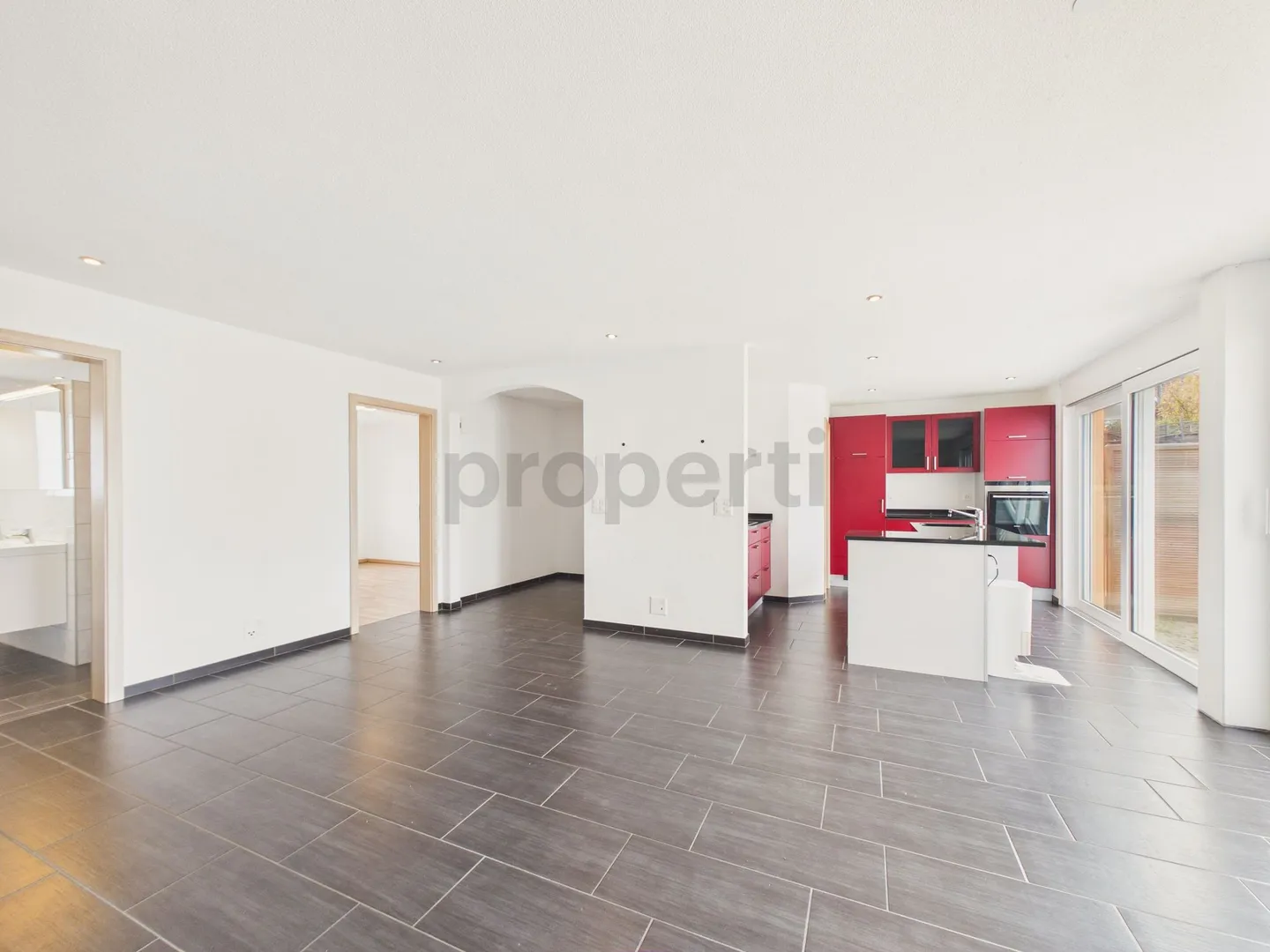 Modern Living in Buechibärg - 4.5-Room Garden Apartment in Schnotwil - Photo 1 of 13