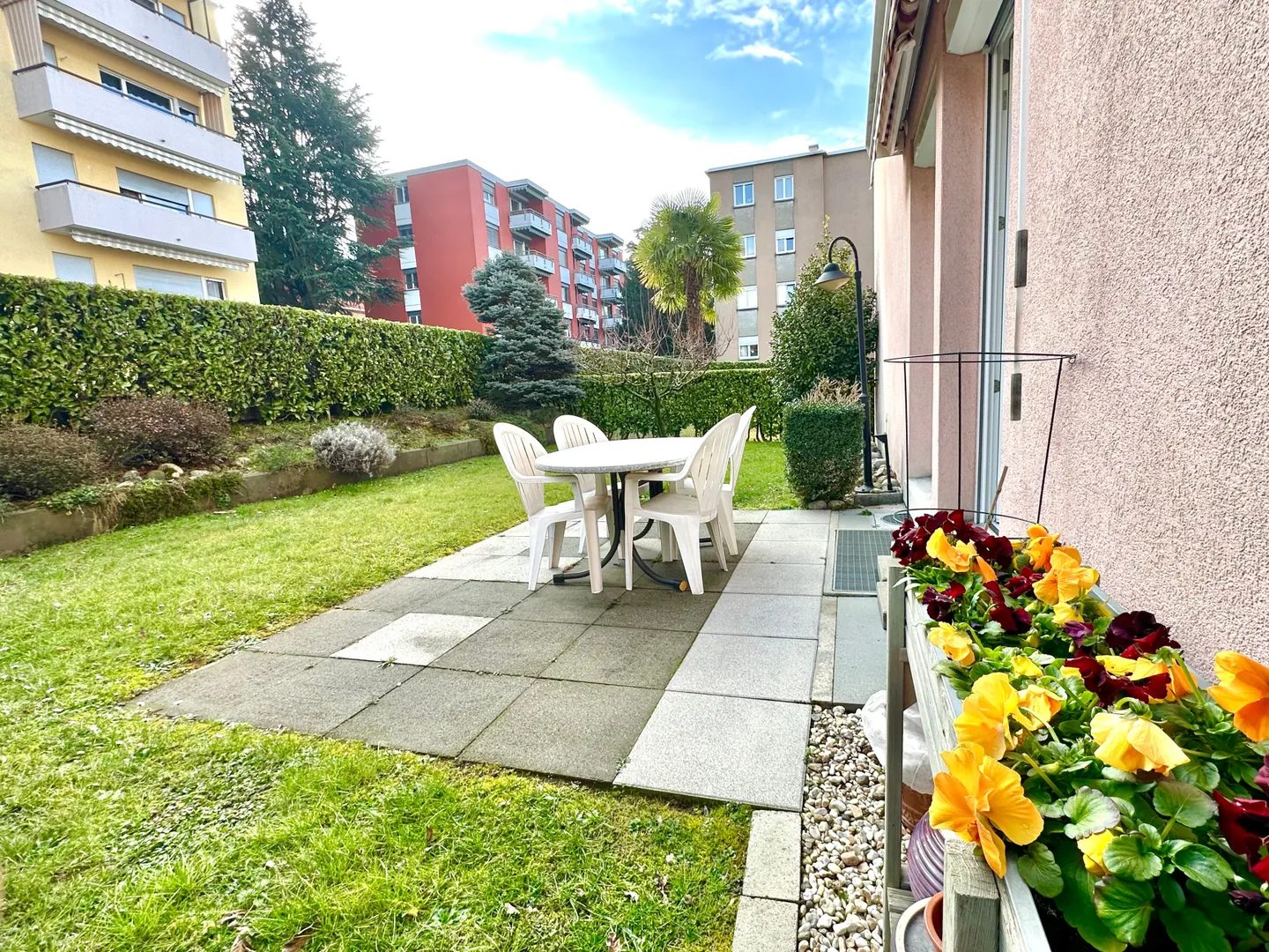 Luminoso appartamento di 4.5 locali a Pregassona con giardino - Foto 10 di 11