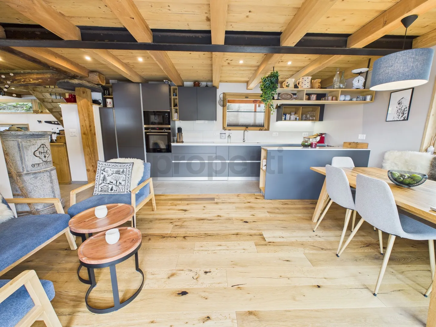 Charmant chalet avec vue panoramique à Isérables - Photo 4 sur 13