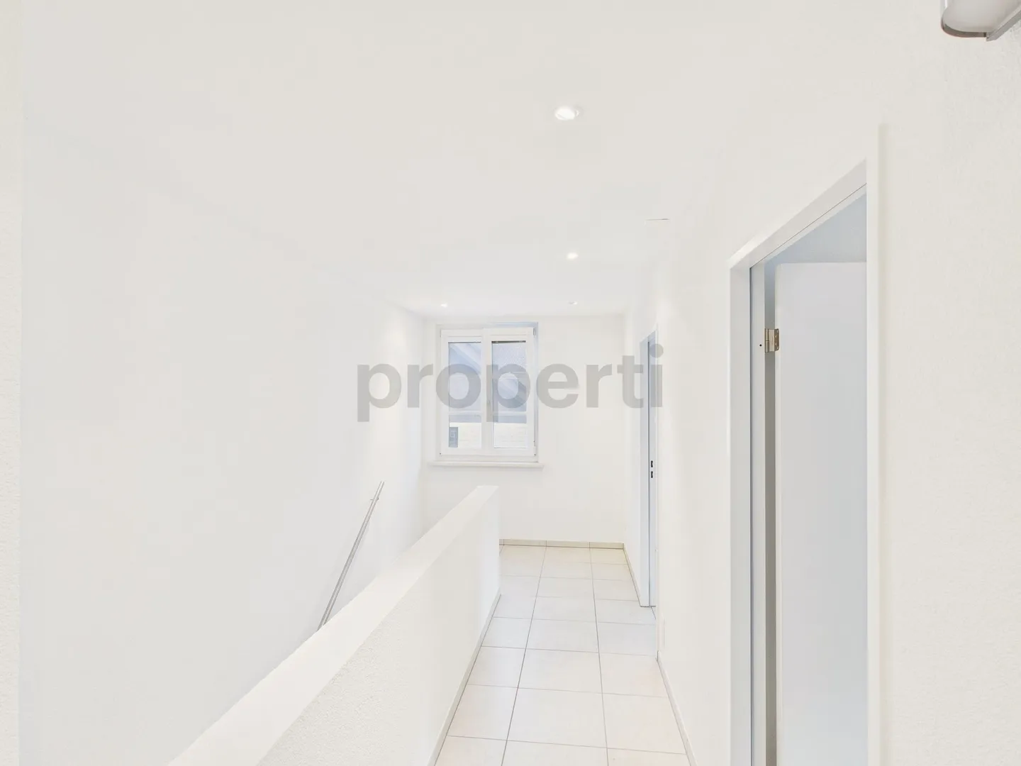 Moderne 4-Zimmer-Wohnung in Büsserach - Foto 9 von 12