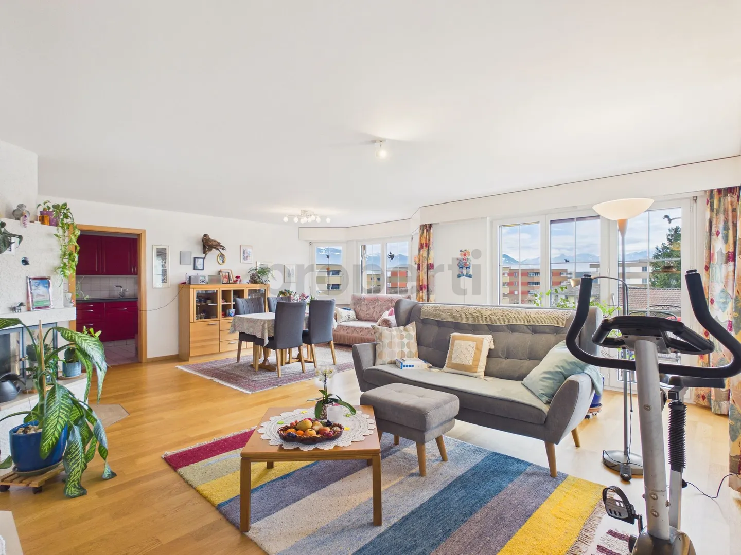 Luminoso appartamento di 4,5 stanze con balcone, Altstätten - Foto 1 di 13