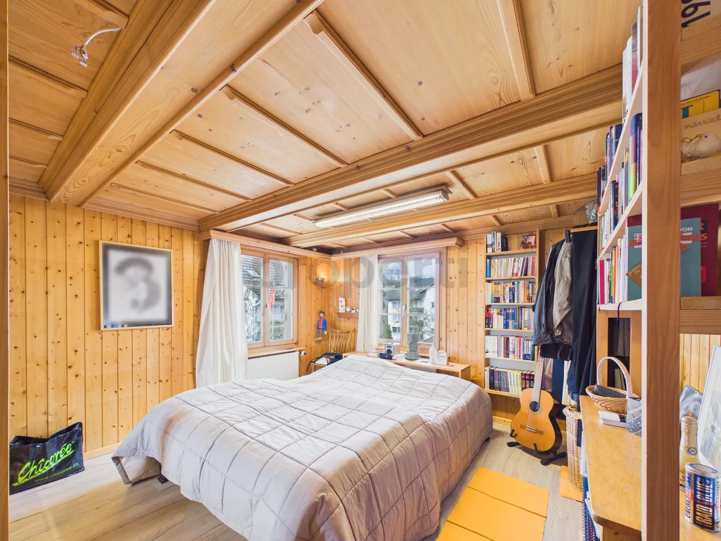 Ruhiges 8-Zimmer-Einfamilienhaus mit Kellerraum, Degersheim - Foto 8 di 13