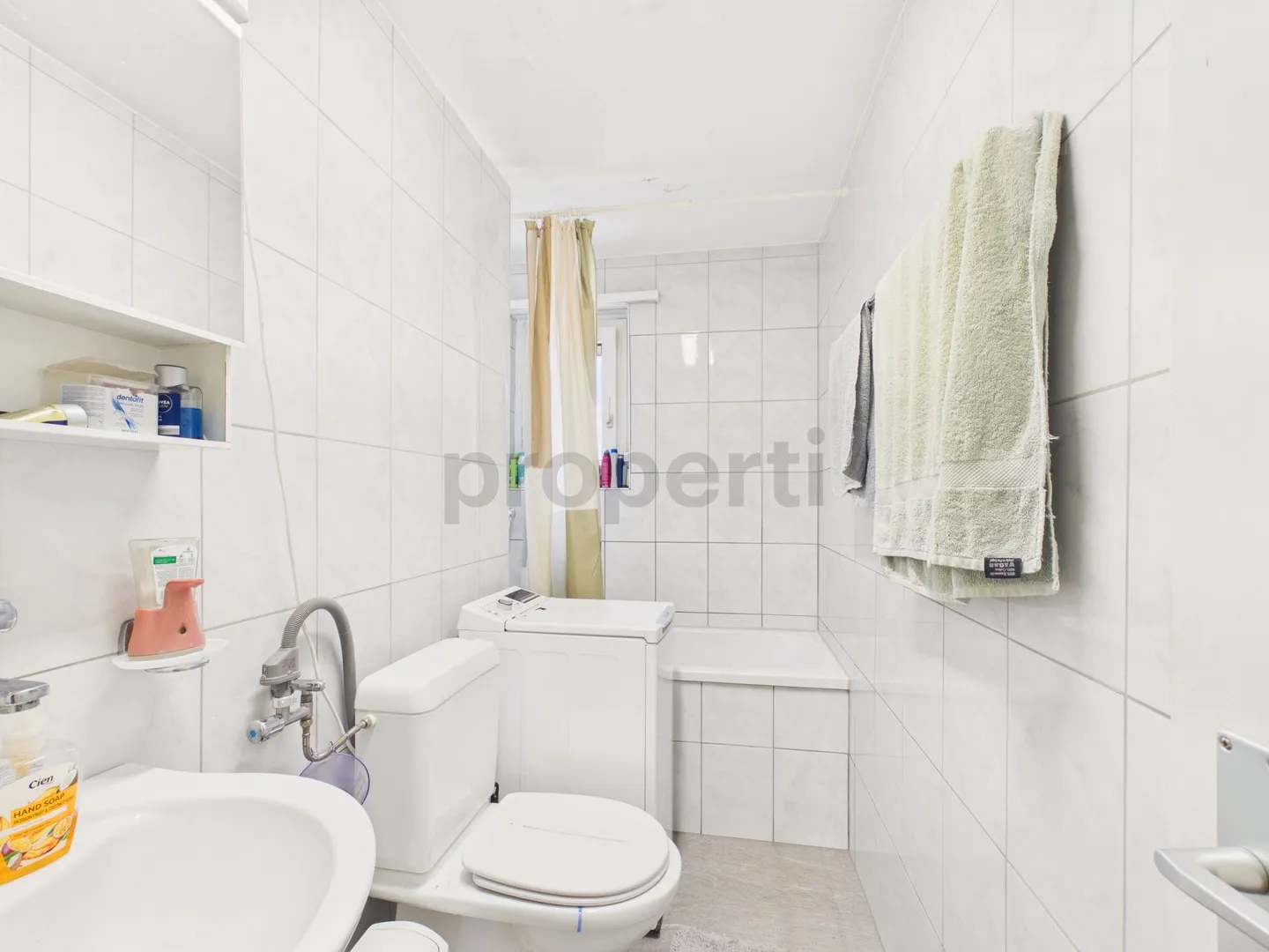 Helle Wohnung mit sonnigem Balkon - Foto 9 von 12