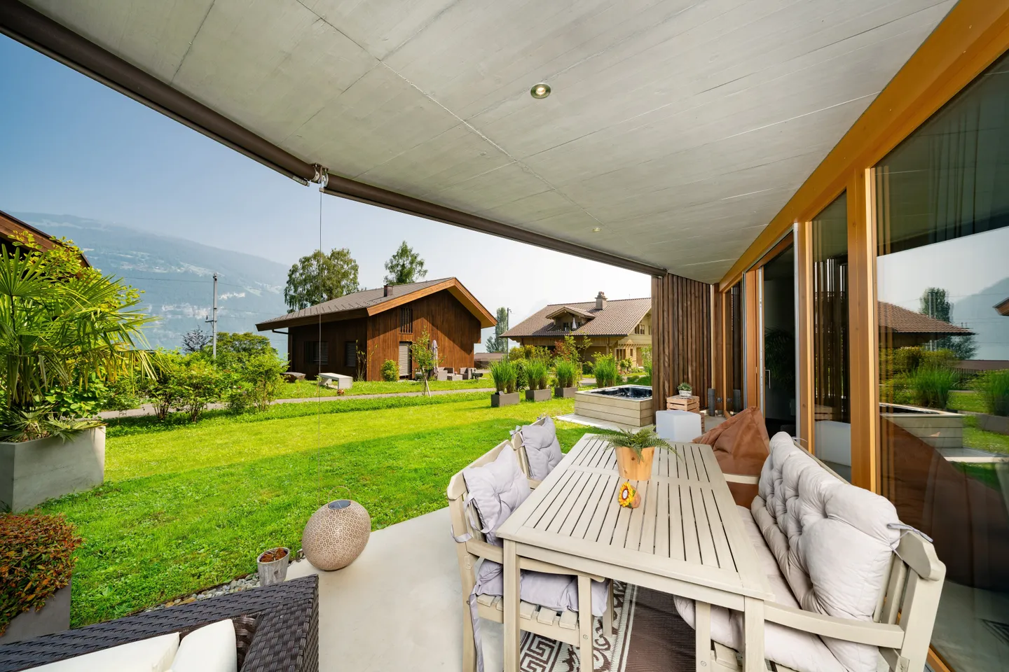 Appartamento al piano terra di 3,5 stanze con vista sul lago - Vivere in un ambiente da sogno - Foto 8 di 11