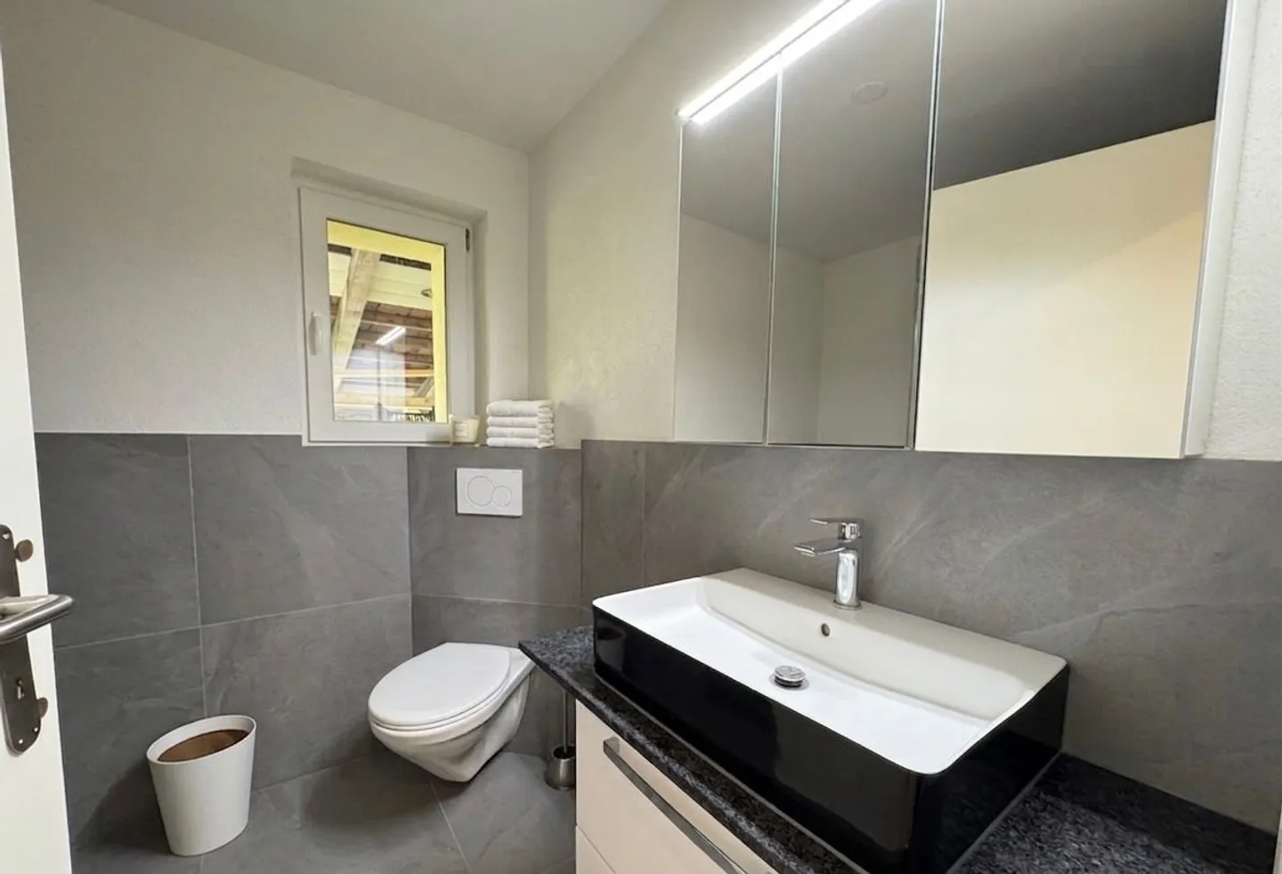 Appartement spacieux 4.5 pièces - Photo 8 sur 9