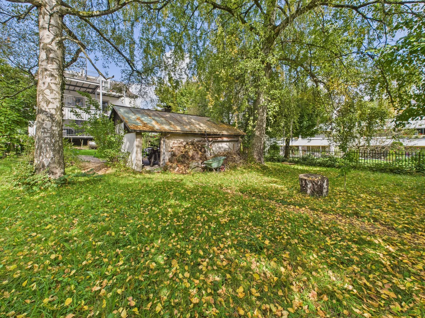 Outstanding 2.5-room penthouse apartment with terrace in Effretikon, Canton Zurich - Photo 11 of 12